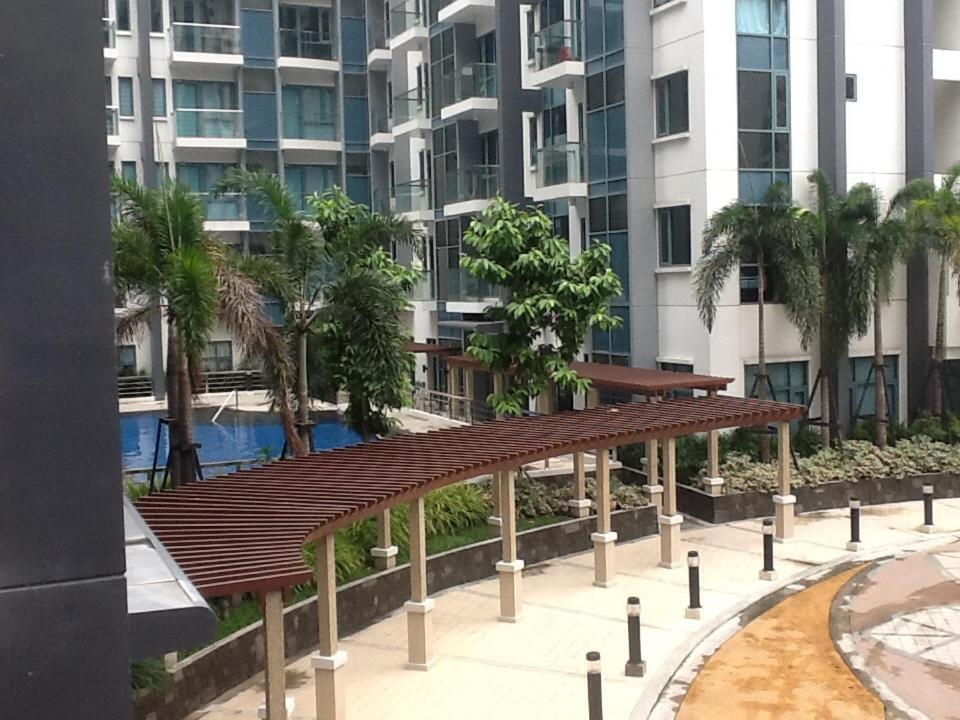 Palm Tree Genlex Condo Manila Kültér fotó