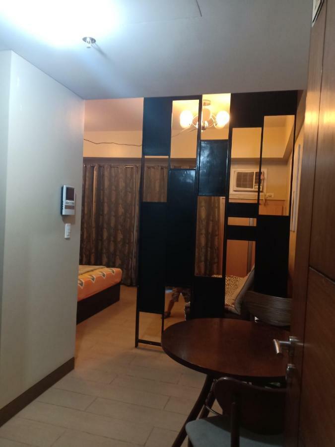 Palm Tree Genlex Condo Manila Kültér fotó